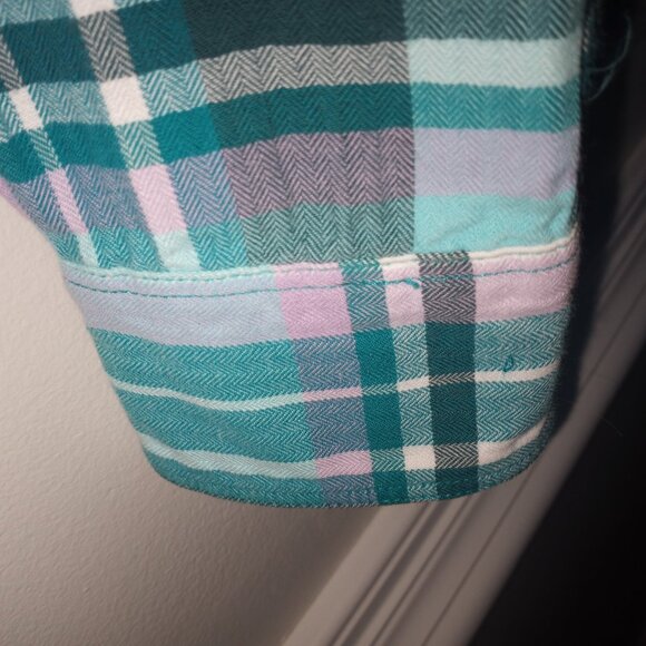 ' THE NORTH FACE' Plaid shirt two chest pockets Size SP EUC - Picture 9 of 12